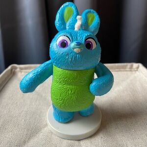 BUNNY Disney TOY STORY‎ 4 Pixar PVC TOY Playset RABBIT Figure 4 1/4" FIGURINE!